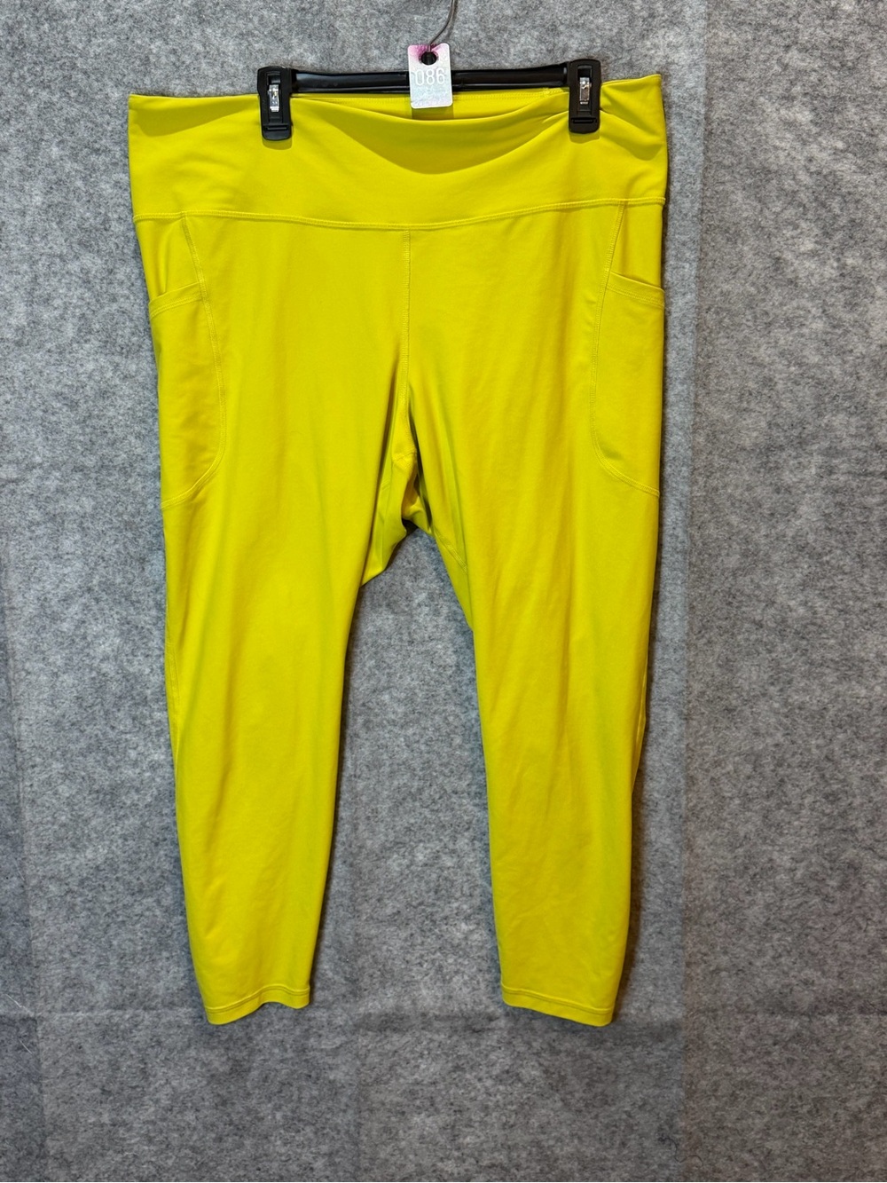 Old Navy Active XXL Powersoft High Rise Yellow Pocket 7/8 Leggings